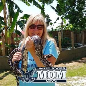 Meet your Posher, Vanessa